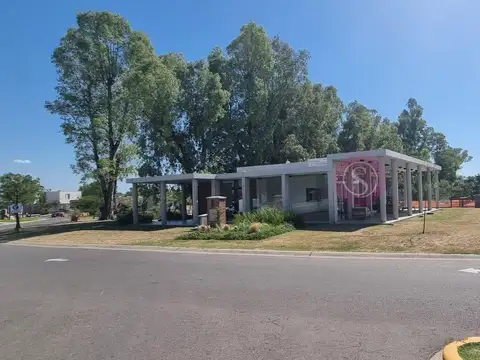 Terreno en Venta de 588,0 m2