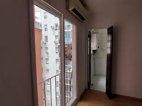 Vuelta De Obligado 3000, Piso 6°
