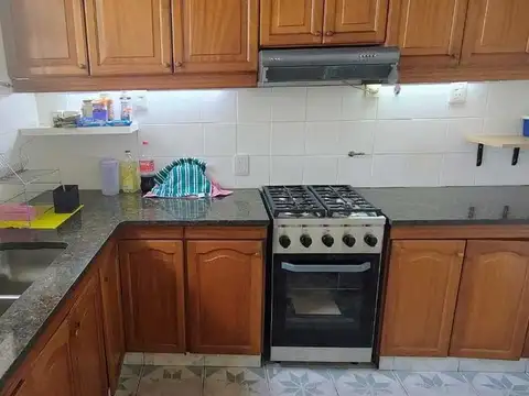 Depto Tipo Casa 4 ambientes con 2 baños