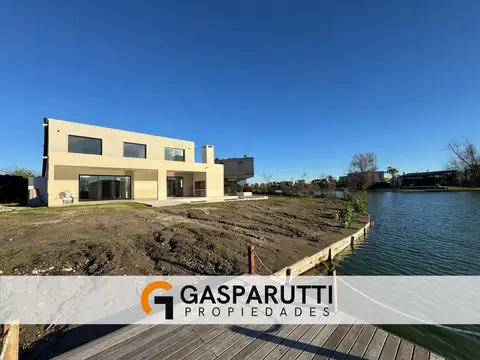 Casa en Venta en El Cantón, USD 369.000