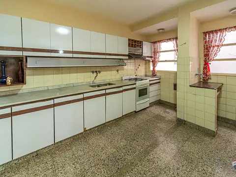 Venta Depto 4 amb Villa del Parque con balcon