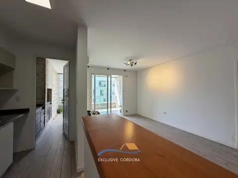 Departamento en Alquiler con 1 cocheras