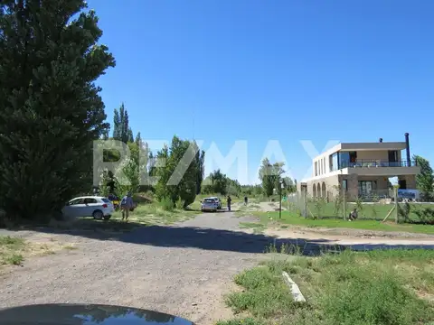 LOTE / TERRENO EN VENTA, B° EL VERGEL.
