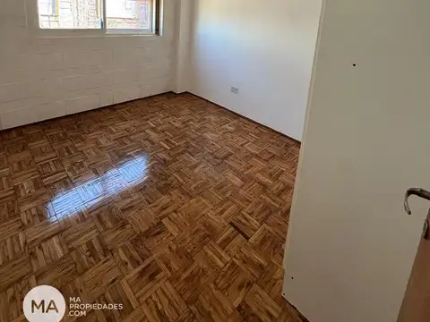Departamento en Alquiler en Nuestra Señora De Lourdes, $ 390.000