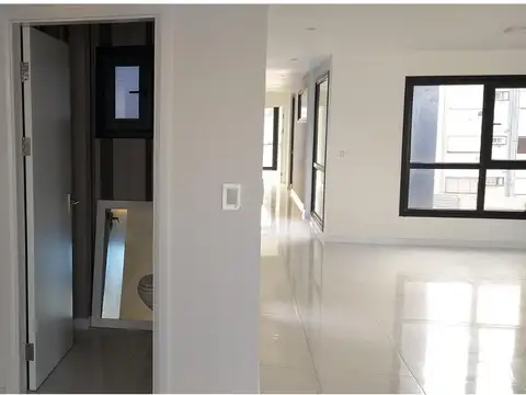 Departamento 3 ambientes con 3 baños