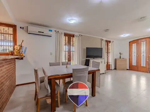 calle 20 bis entre 657 y 658 100