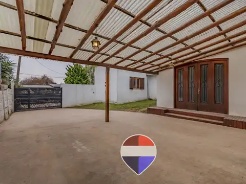 CASA EN VENTA ARANA SICARDI VILLA GARIBALDI