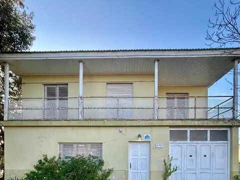 VENTA - CASA EN BARRIO VILLA LUJAN