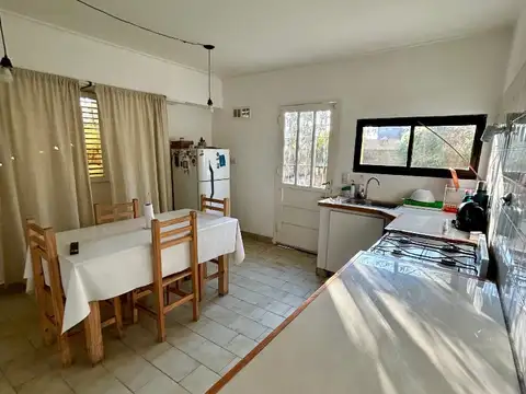 VENTA - CASA EN BARRIO VILLA LUJAN