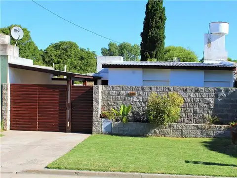 VENTA CASA 4 AMB GENERAL MADARIAGA  GAS NATURAL