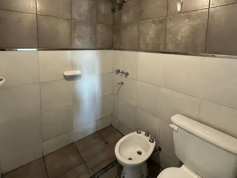 DEPARTAMENTO EN ALQUILER - CORDOBA ESQ JUNIN -  MONOAMBIENTE