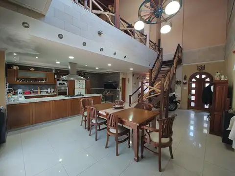 CASA VENTA MORON