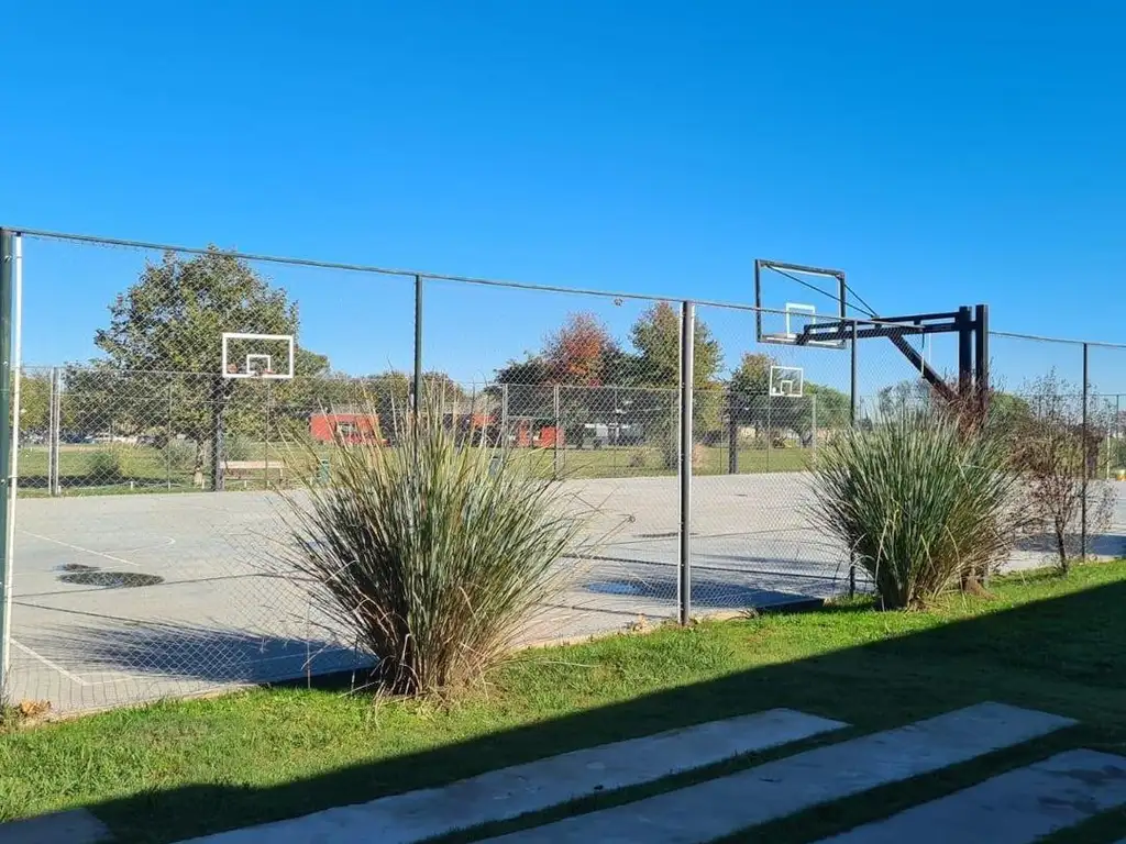 Lote en interno fondo a pulmon verde  Area 1- San Sebastian  - Foto 24