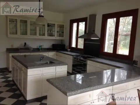 Quinta en Venta de 5 dormitorios