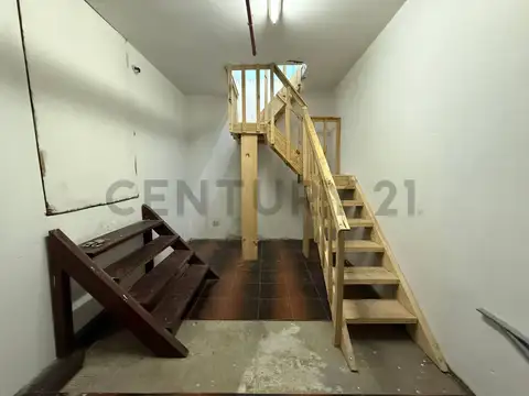 Local en Alquiler – Galería 5ta Avenida – Exclusivo para Indumentaria