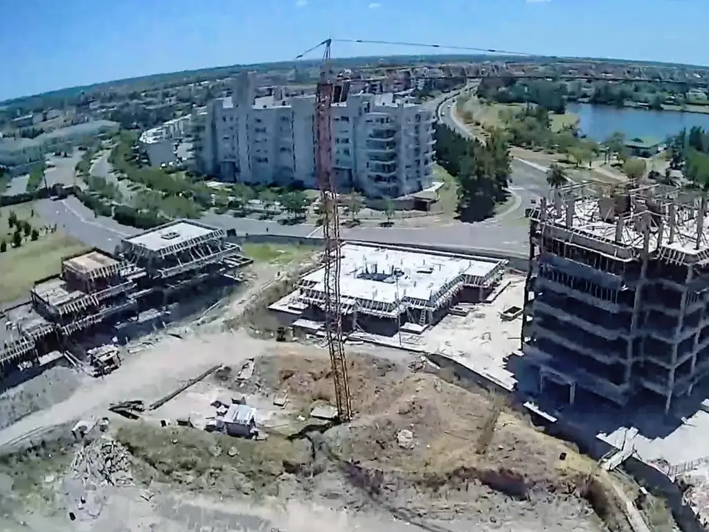 Townhouse en venta en obra, financiación Flumine Nordelta - Foto 30