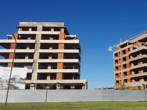 Townhouse en venta en obra, financiación Flumine Nordelta - Foto 0