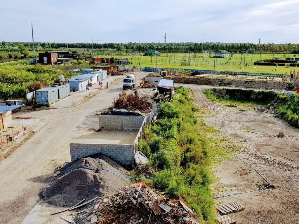 Townhouse en venta en obra, financiación Flumine Nordelta - Foto 17