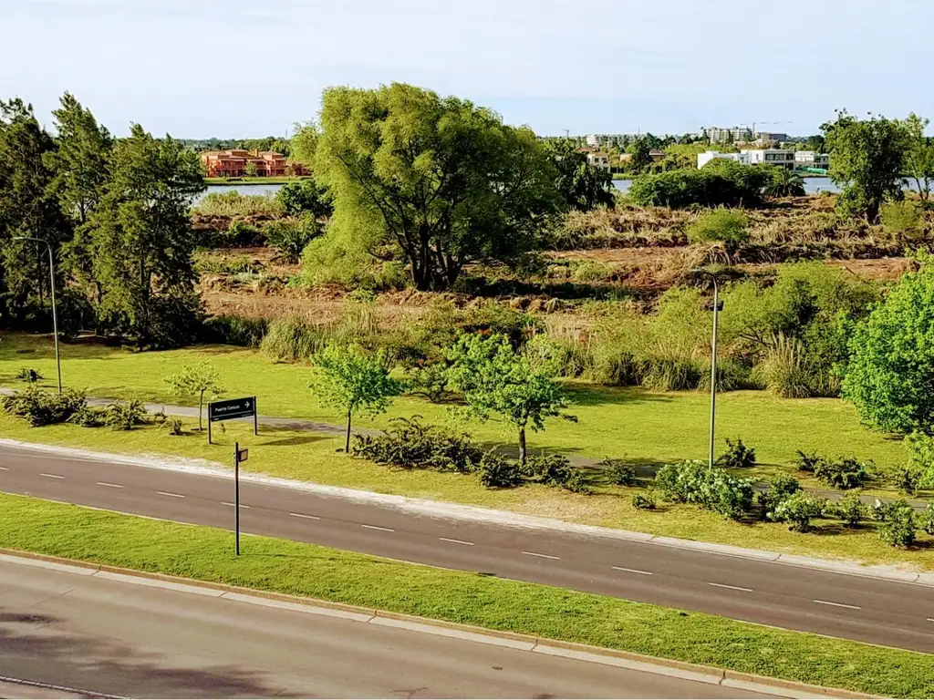 Townhouse en venta en obra, financiación Flumine Nordelta - Foto 13