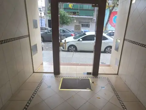 BALVANERA A PASOS SHOPING ABASTO 2 AMBIENTES EN ALQUILER