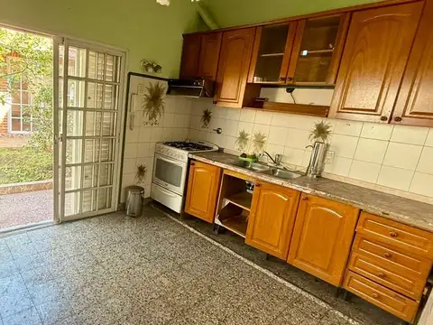 Depto Tipo Casa en Venta en Lanus Oeste, USD 108.000