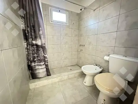 Casa en Alquiler en Plottier, $ 1.400.000