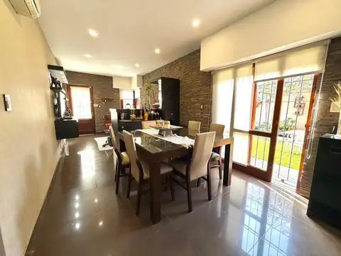 Casa en Villa Gobernador Galvez