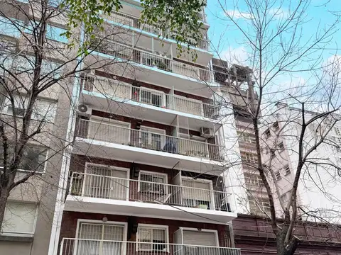 2 ambientes  c/fte con sol y luz . Alto Palermo - Parque Las Heras