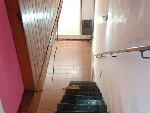 Chalet duplex 3 ambientes con cochera y patio Lanus Oeste