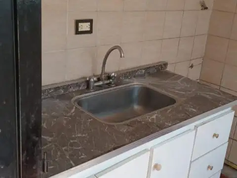 Depto Tipo Casa en Venta con 1 cocheras