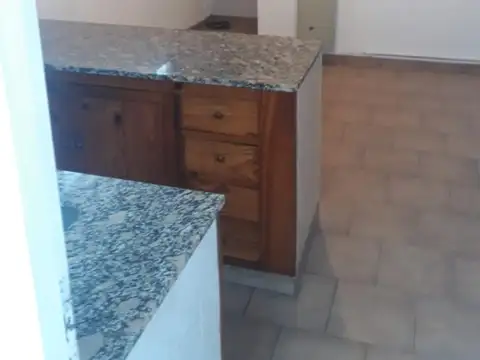 Depto Tipo Casa en Venta de 2 ambientes
