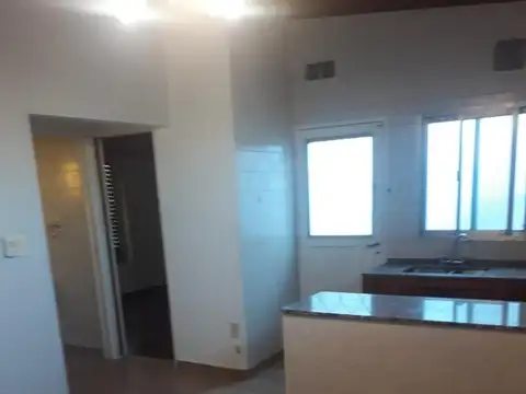 Depto Tipo Casa en Venta de 2 ambientes