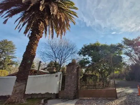 Terreno en Barrio el Recodo Chacras de Coria