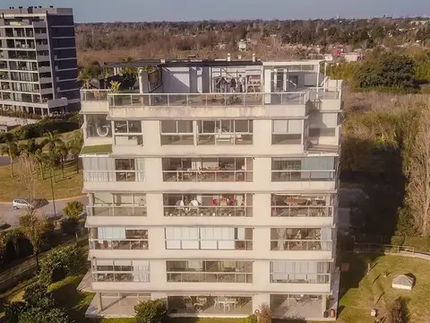 Departamento en Venta con 2 cocheras