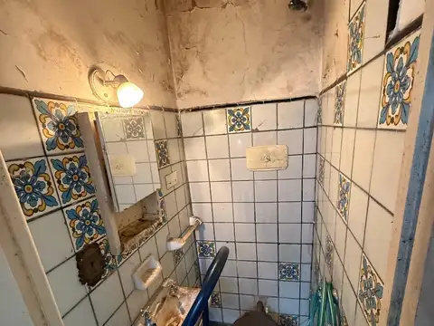 Depto Tipo Casa en Venta 60 años