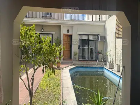 Casa en Venta en Olivos, USD 360.000