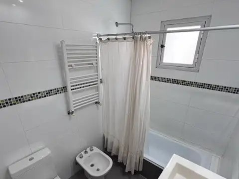 Laprida 1700