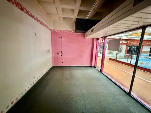 Local en Venta 47 años