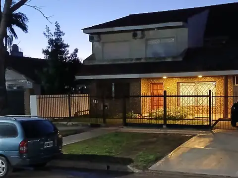 Dueño vende excelente  propiedad en Lomas de San Isidro