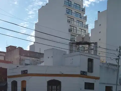 HERMOSA CASA ESTILO INGLES TODA A NUEVO