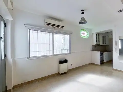 Depto Tipo Casa en Venta de 1 dormitorio