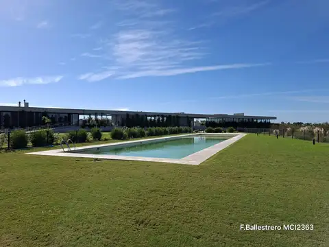 Av. Arturo Illia 200