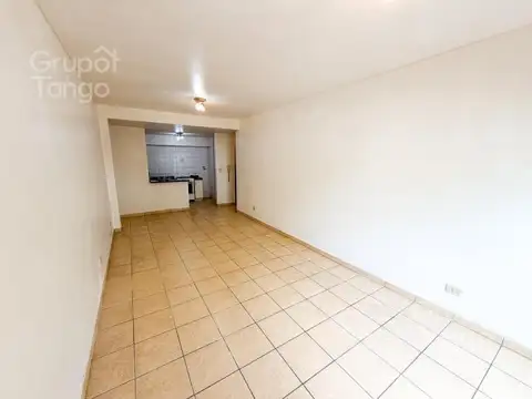 Quilmes 390 , Piso 1