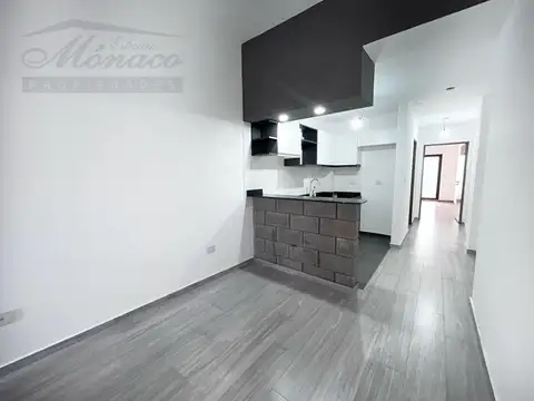 Depto Tipo Casa en Venta de 1 dormitorio