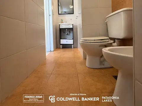 Departamento 8 ambientes con 4 baños