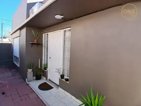 Calle 422 entre 8 y 9, Villa Elisa