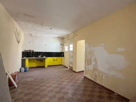 Depto Tipo Casa 4 ambientes con 2 baños