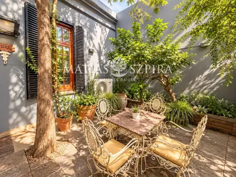 Casa en Villa Devoto, 4 ambientes con terraza .