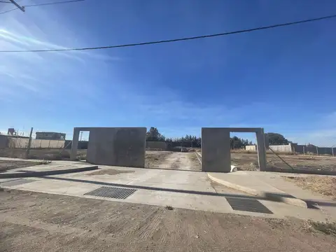  Venta Lote en Barrio Semi Privado San Martin