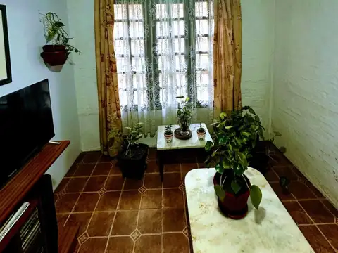 Alberto N. Calamet 4300